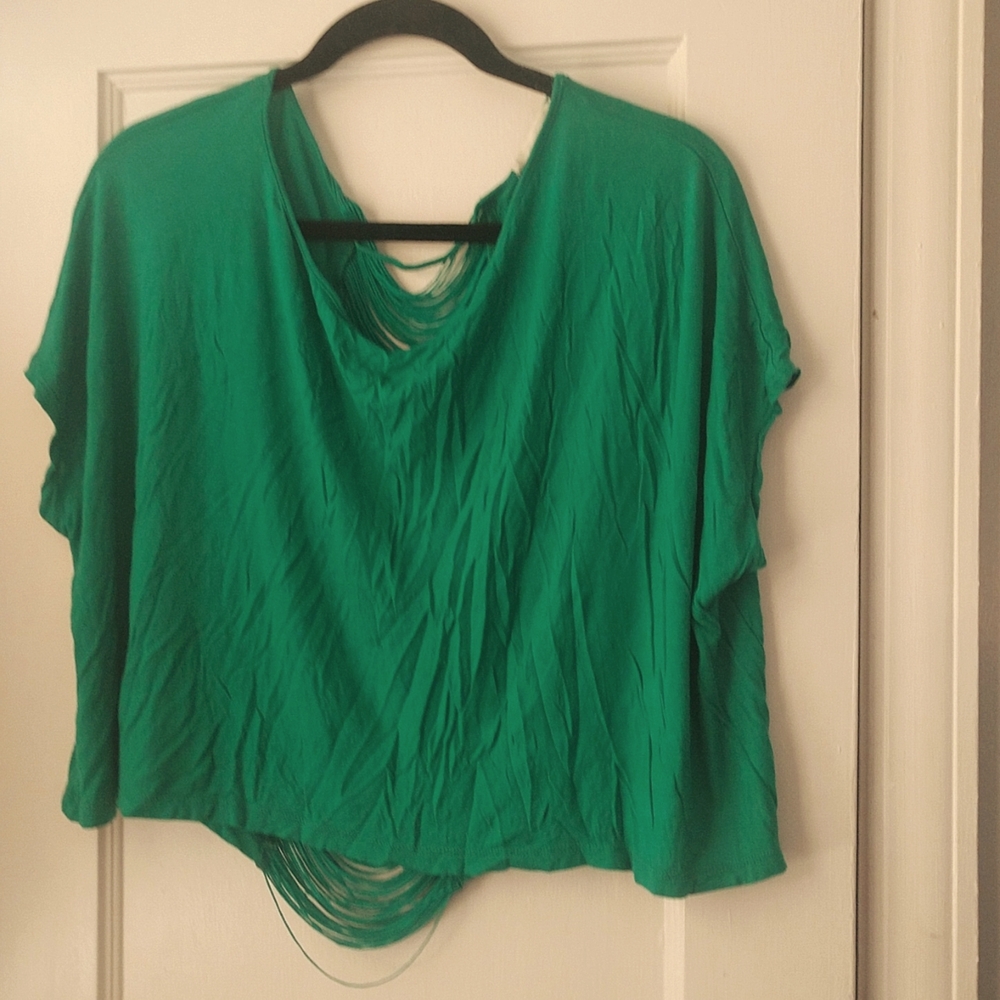 Backless T-shirt with fringe detail size L